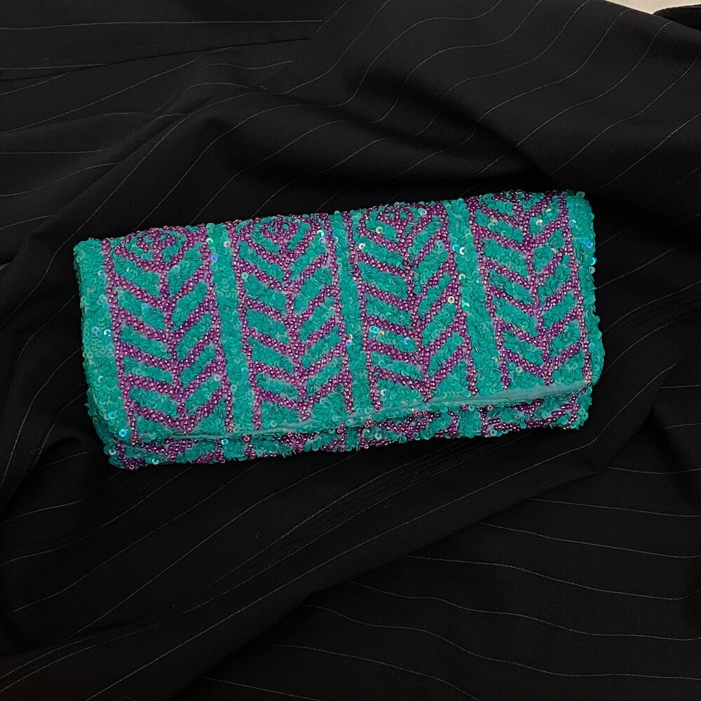 anthropologie flip Clutches & Wristlets bag beaded